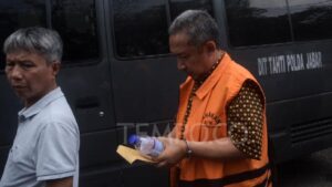 Berita Terupdate Mantan Wali Kota Bandung Yana Mulyana Di tahan ke Lapas Sukamiskin