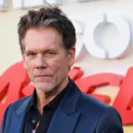 Kevin Bacon menyamar untuk menghabiskan hari seperti orang normal dan menganggapnya 'menyebalkan'