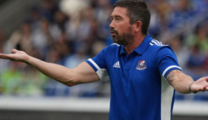 Kemerosotan yang mengkhawatirkan membuat Harry Kewell dan Yokohama F. Marinos 