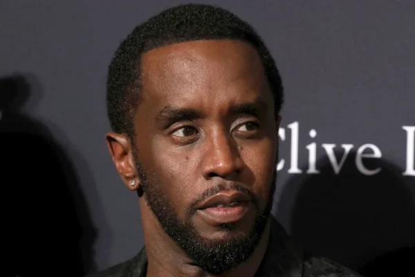 Sean 'Diddy' Combs ingin bersaksi di persidangannya