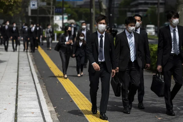 Pekerja di Jepang tidak bisa berhenti dari pekerjaannya.